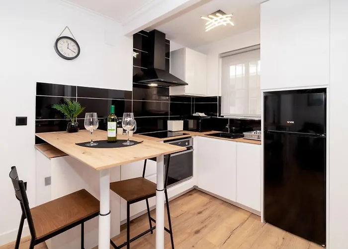 Espanatour Jennifer Torrevieja