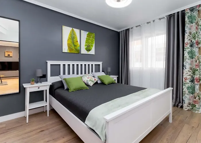 Espanatour Jennifer * Torrevieja